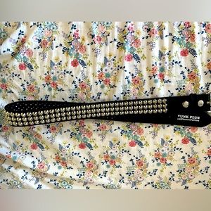 Three-Row Cone Studded Belt